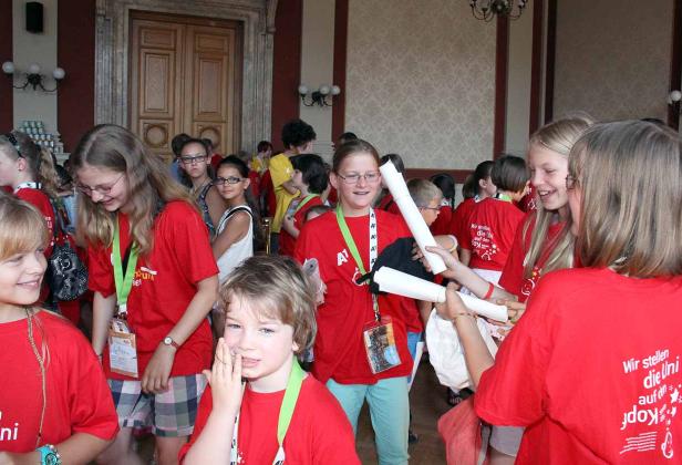 ... rund um die Kinderuni-Wien-Sponsion 2014