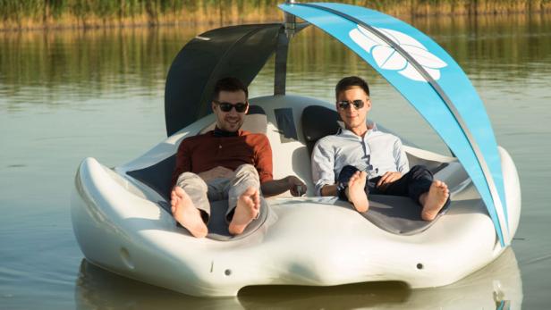 Schwimmende Insel aus Österreich sticht in See