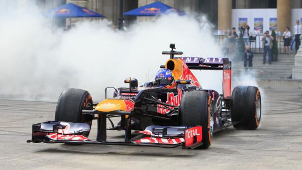 Red Bull ließ in Wien die Reifen rauchen