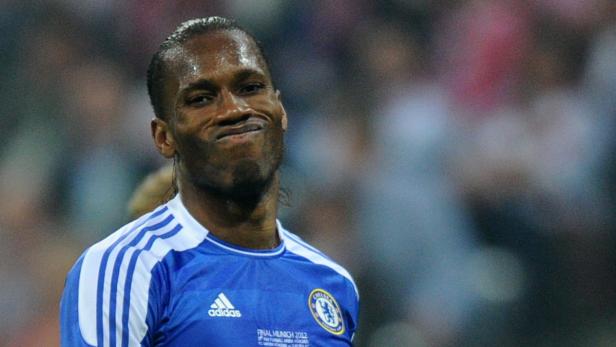 Didier Drogba im Trikot von Chelsea.