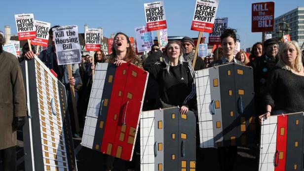 Londons Mittelklasse protestiert: "Ihr seid herzlos, wir obdachlos"