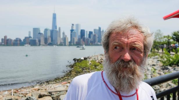 69-Jähriger will von New York nach Lissabon paddeln