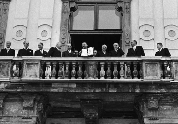 "Von der Befreiung zur Freiheit": Der neue Band mit Bildern von Erich Lessing