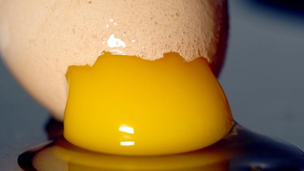Lassen sich abgeschreckte Eier leichter schälen?