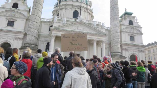 Tausende Menschen bei Pro-Asyl-Demo in Wien