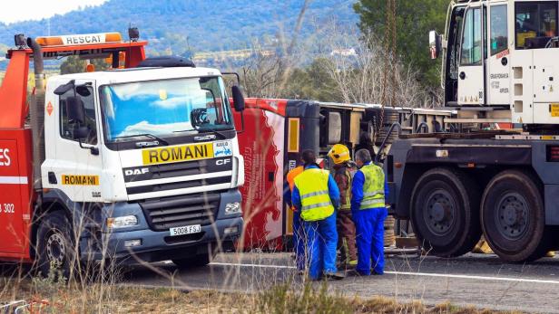 Busunglück in Spanien: Österreicherin unter den Todesopfern