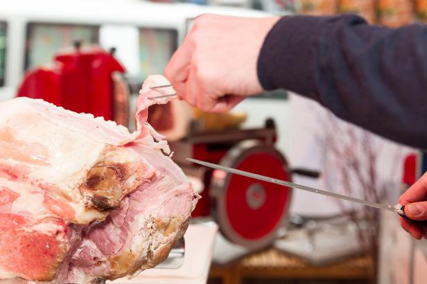 Wo der Osterschinken hergestellt wird