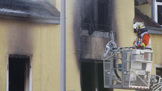 Acht Tote bei Brand nahe Stuttgart