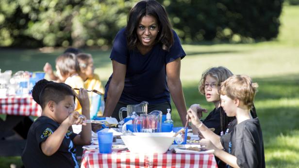 Michelle Obamas Gemüsegarten darf bleiben