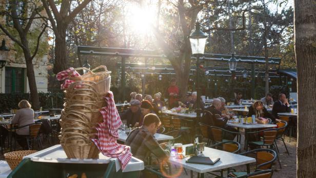 Sonne macht die Wiener fröhlich