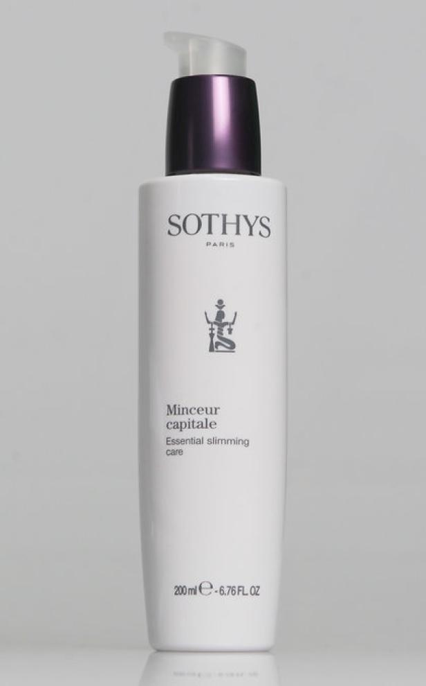 Eine Flasche Sothys Minceur Capitale Essential Slimming Care Lotion.