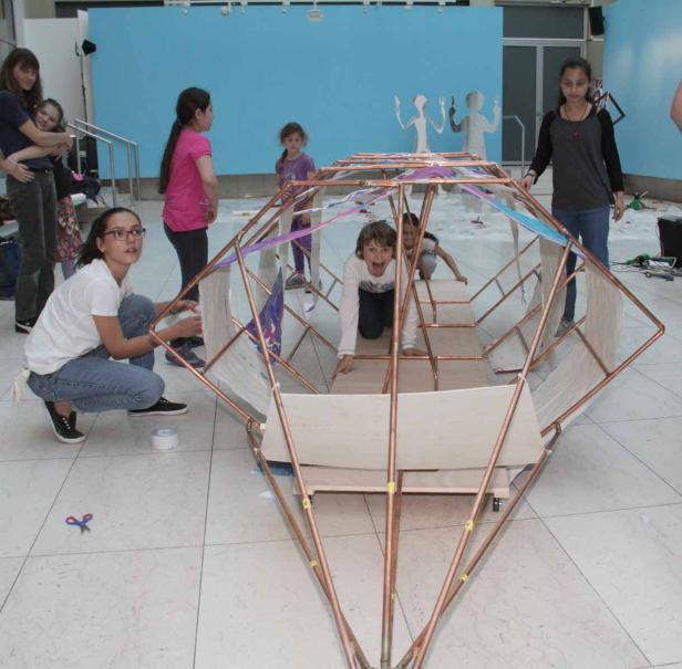 Kids bauen Rakete aus Kupferrohren