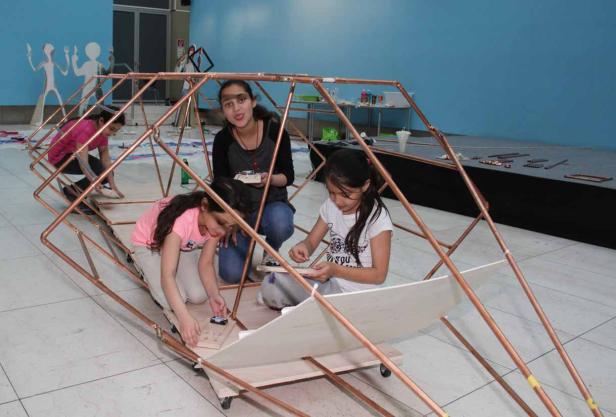 Kids bauen Rakete aus Kupferrohren