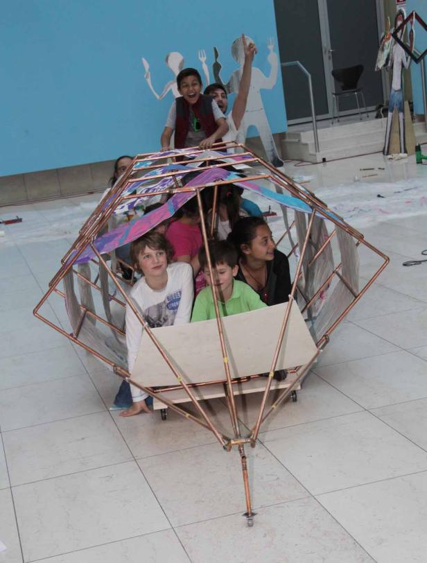 Kids bauen Rakete aus Kupferrohren