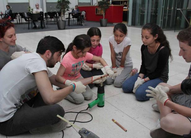 Kids bauen Rakete aus Kupferrohren