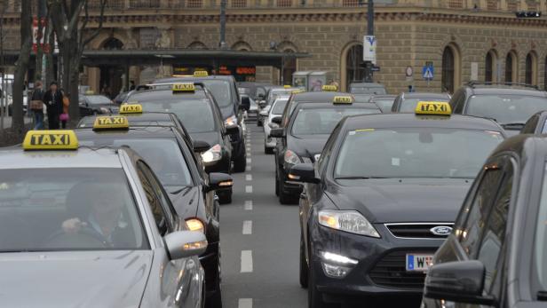 Wiener Taxler demonstrierten gegen Konkurrenz Uber