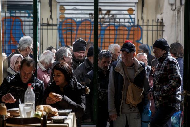 "Wir vegetieren dahin" - Armut in Griechenland