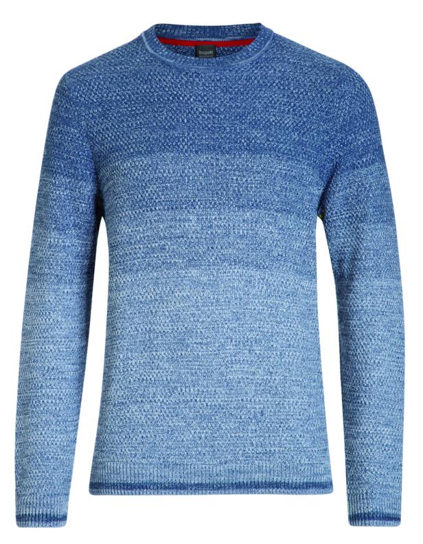 Ein blauer Strickpullover der Marke Bugatti mit Farbverlauf.