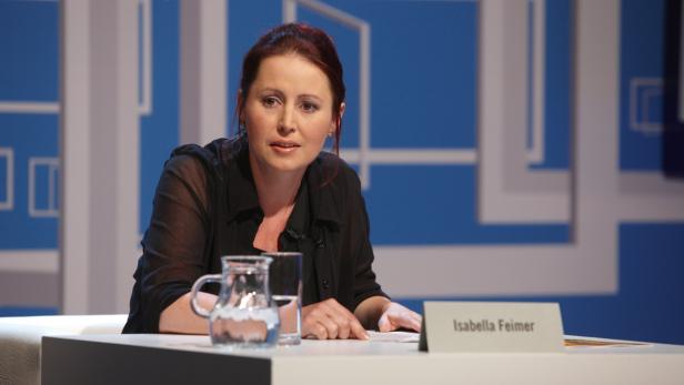 Isabella Feimer leide in ihrer Literatur laut Strigl an einer "Hühnerkopf-Abtrennungs-Allergie". Bachmann-Preis: Kritik für die Österreicher