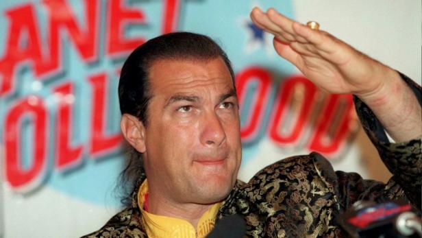 Seagal: Priester, Sheriff & Action-Star