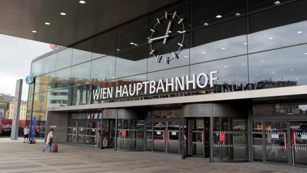 Geschäftesterben im Wiener Hauptbahnhof: "Da hilft keine Nackerte"