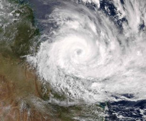 Australier flüchten vor Monster-Zyklon Debbie