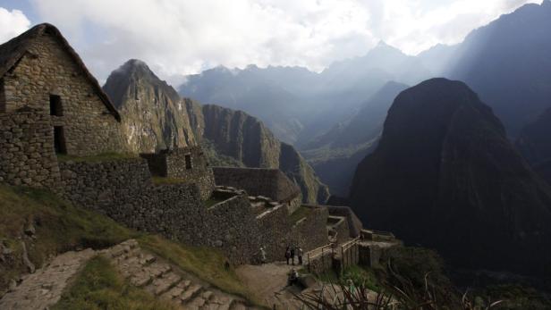 Blick auf die Ruinen von Machu Picchu in den Anden, Peru.