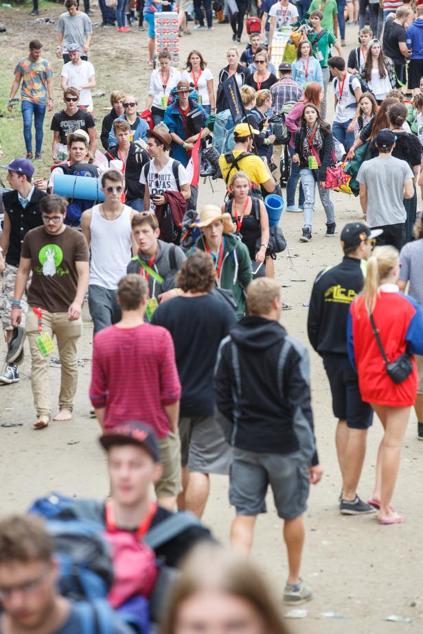 Frequency: Eindrücke vom Campingplatz