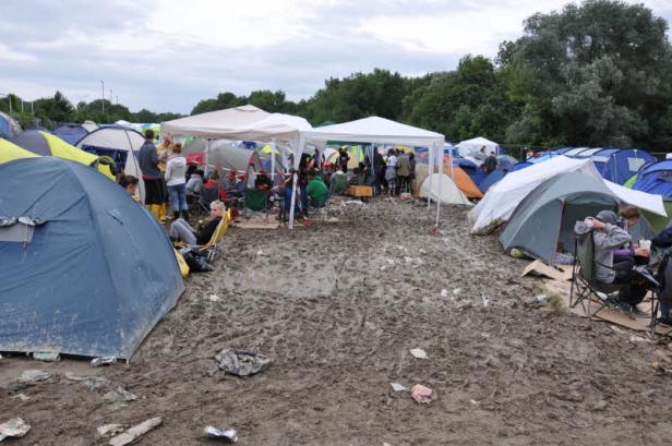 Frequency: Eindrücke vom Campingplatz