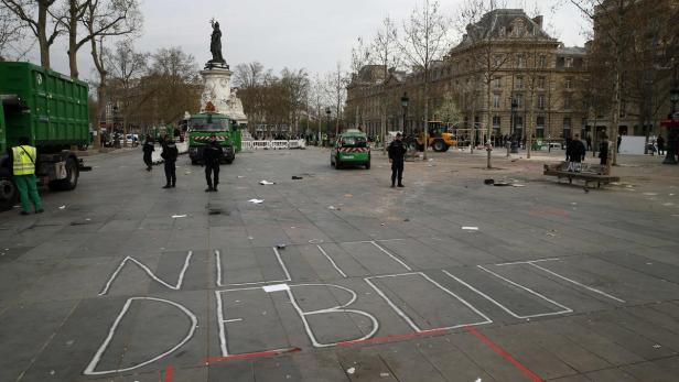 FRANCE-POLITICS-PROTEST-LABOUR-LAW Paris: Polizei beendet nächtliche Proteste am Platz der Republik