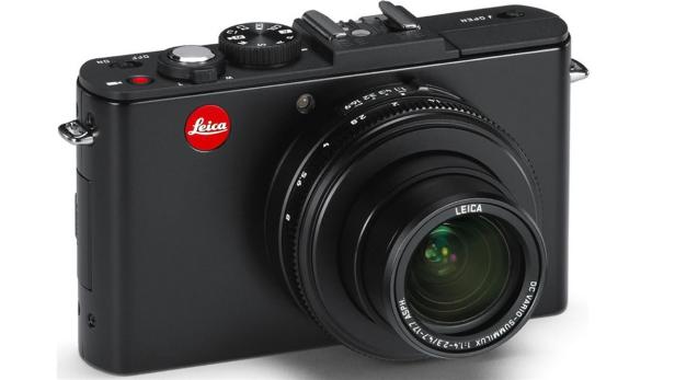 Leica zeigt Mittelformat- und Superzoom-Kamera