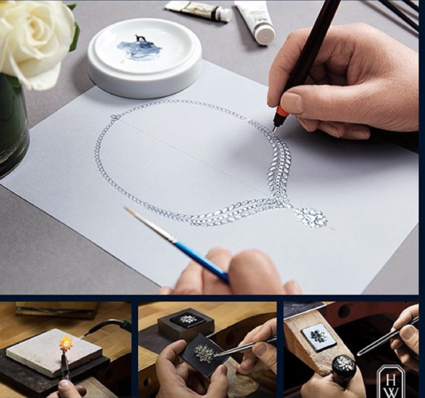 Ein Juwelier entwirft und fertigt eine Halskette.