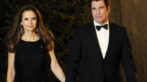 John Travolta mit seiner Frau Kelly Preston auf dem roten Teppich.