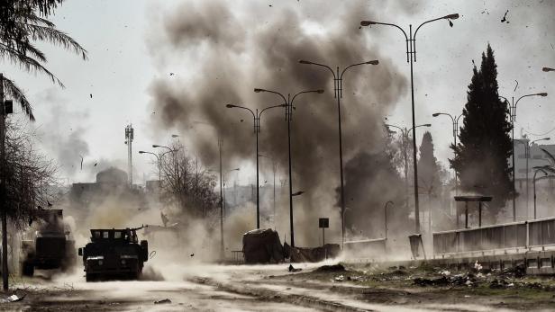 Giftgas-Verdacht bei Kämpfen um Mosul, 45.000 fliehen