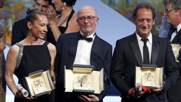 Emmanuelle Bercot mit Jacques Audiard und Vincent Lindon Goldene Palme geht an französisches Drama "Dheepan"