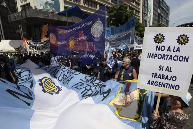 Gewerkschaften riefen in Argentinien zum Generalstreik auf