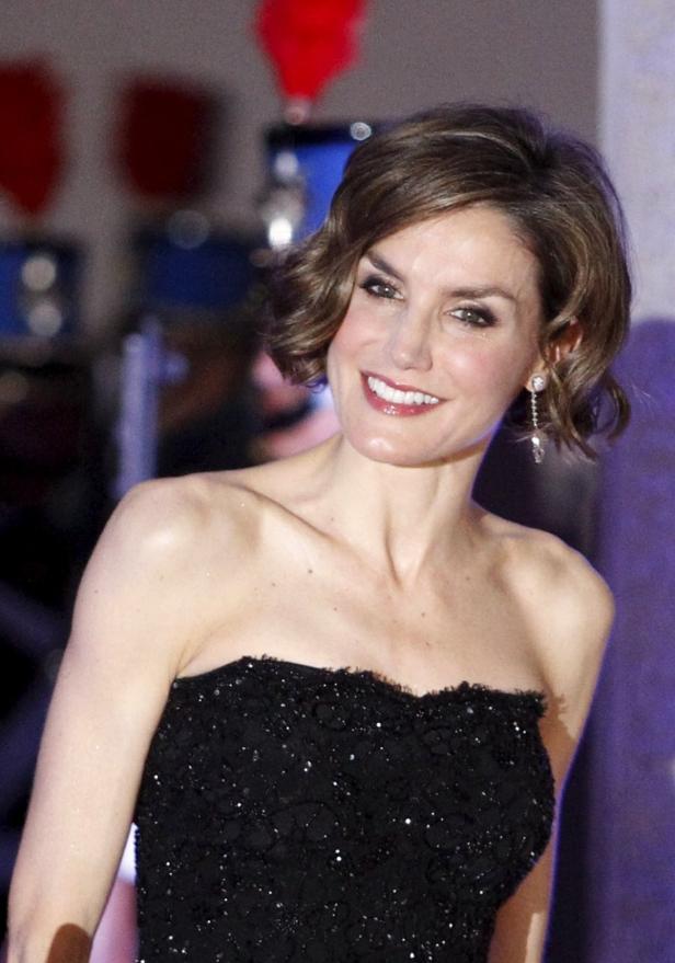 Lockere Königin Letizia: Ohne Felipe in Honduras