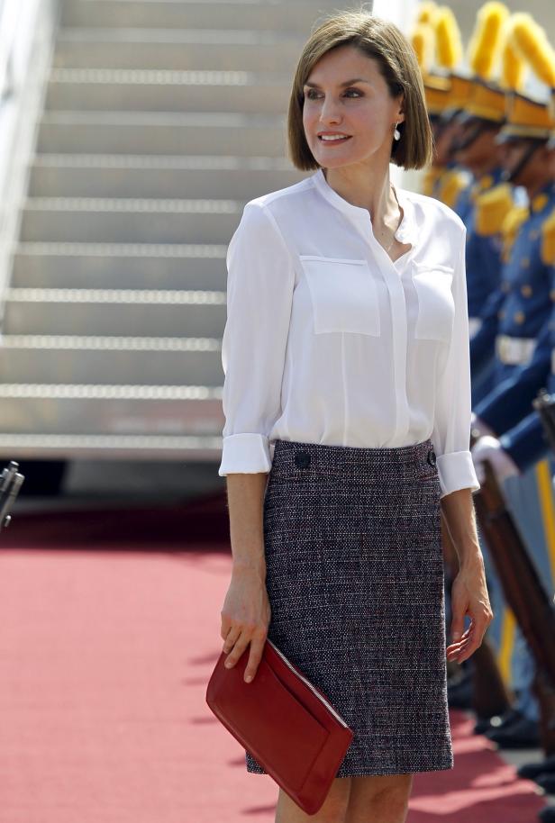Lockere Königin Letizia: Ohne Felipe in Honduras