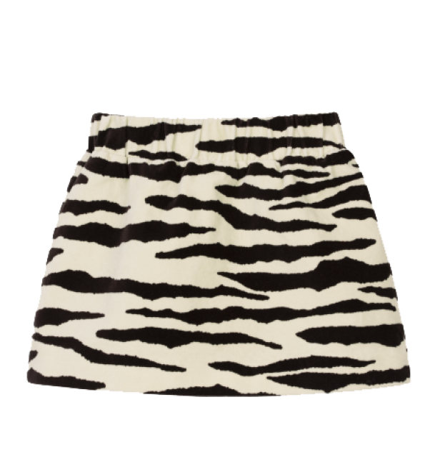 Ein kurzer Rock mit einem schwarz-weißen Tigerstreifenmuster.