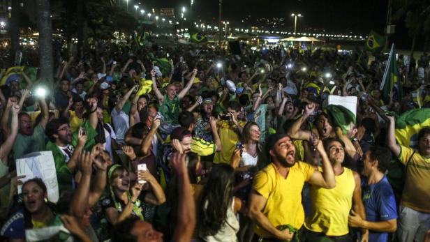 Mehrheit für Amtsenthebung von Rousseff