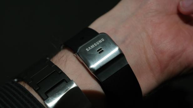 Samsung Galaxy Gear in Bildern