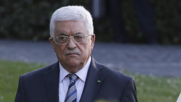 Mahmud Abbas, Präsident des Staates Palästina, blickt ernst in die Kamera.