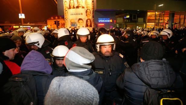Festnahmen bei Demo gegen Grazer Akademikerball