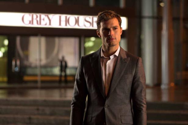 Jamie Dornan vor dem „Grey House“.