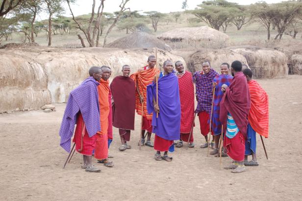 In Tansania Afrikas Wildnis mit Komfort erleben