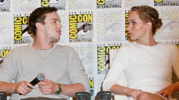 Nicholas Hoult und Jennifer Lawrence auf der San Diego Comic-Con.