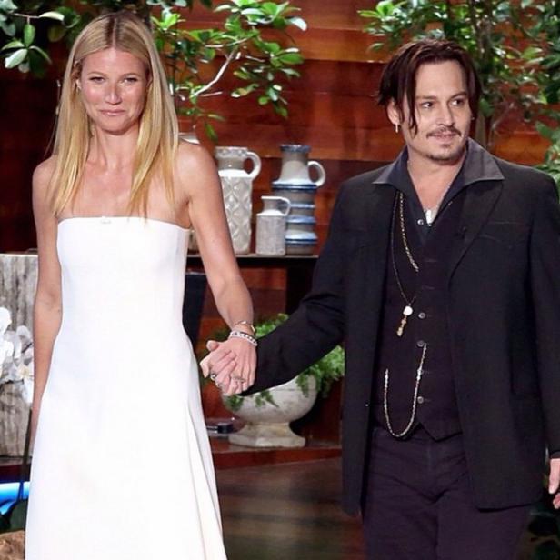 Gwyneth Paltrow und Johnny Depp halten Händchen.