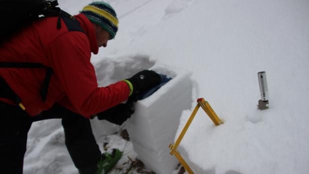 Sprengstoff macht den Winterspaß sicherer