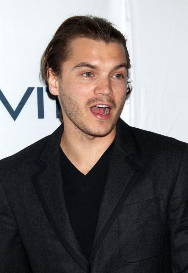 Frau gewürgt: Emile Hirsch lässt sich einweisen