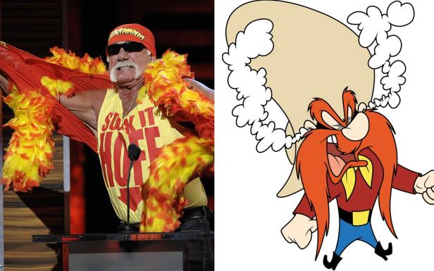 Hulk Hogan und Yosemite Sam stehen nebeneinander.